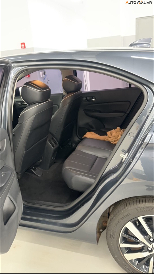 HONDA CITY 1.5 I-VTEC FLEX HATCH EXL CVT