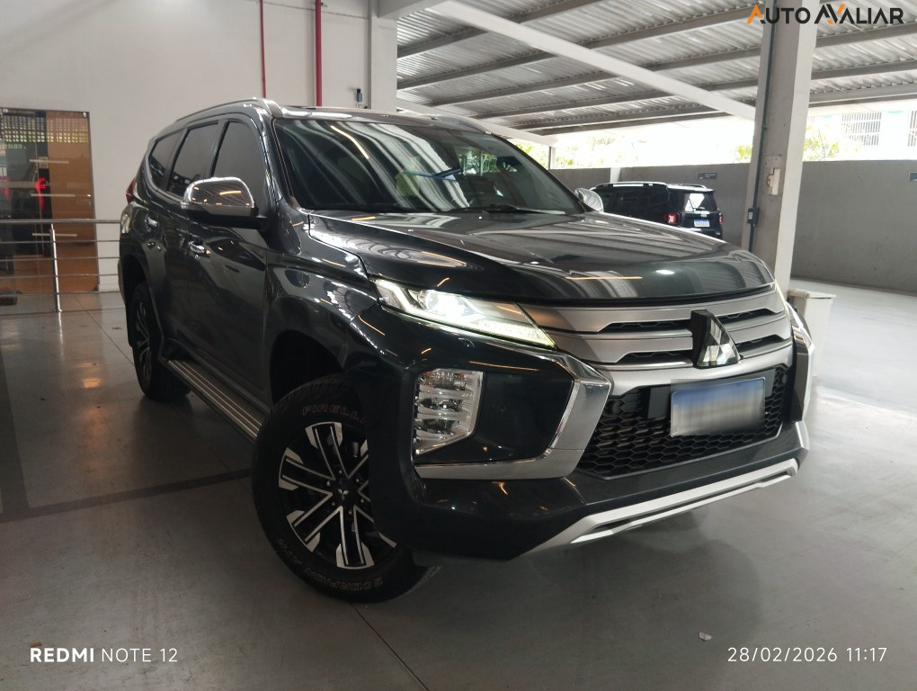 MITSUBISHI PAJERO 2.4 SPORT HPE-S 4X4 DIESEL 4P AUTOM&Aacute;TICO