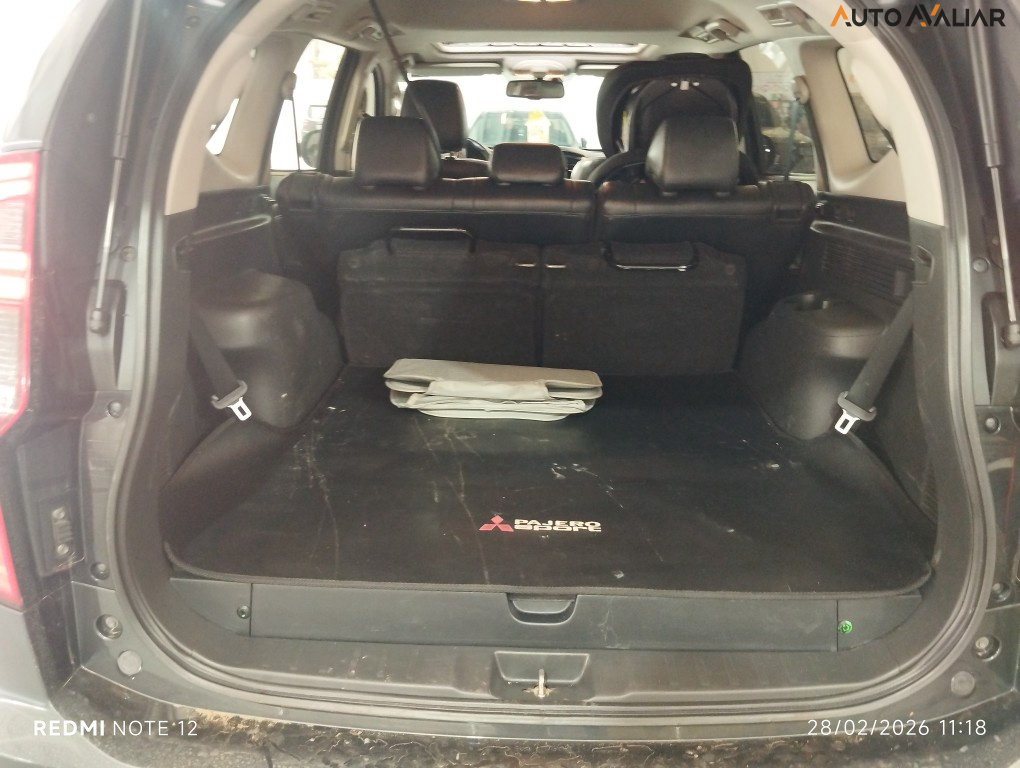 MITSUBISHI PAJERO 2.4 SPORT HPE-S 4X4 DIESEL 4P AUTOM&Aacute;TICO