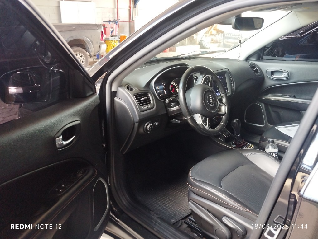 JEEP COMPASS 2.0 16V DIESEL LONGITUDE 4X4 AUTOMATICO