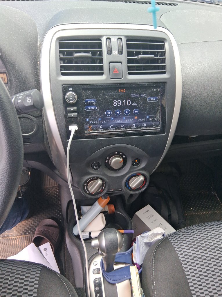 NISSAN MARCH 1.6 SV 16V FLEXSTART 4P XTRONIC