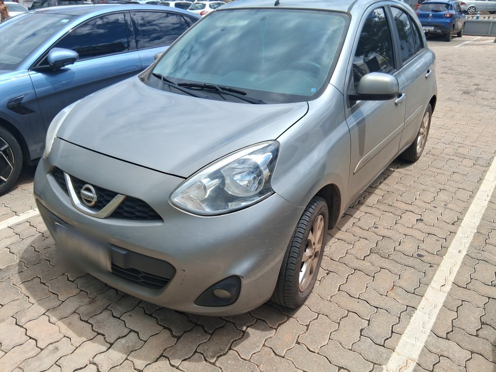 NISSAN MARCH 1.6 SV 16V FLEXSTART 4P XTRONIC