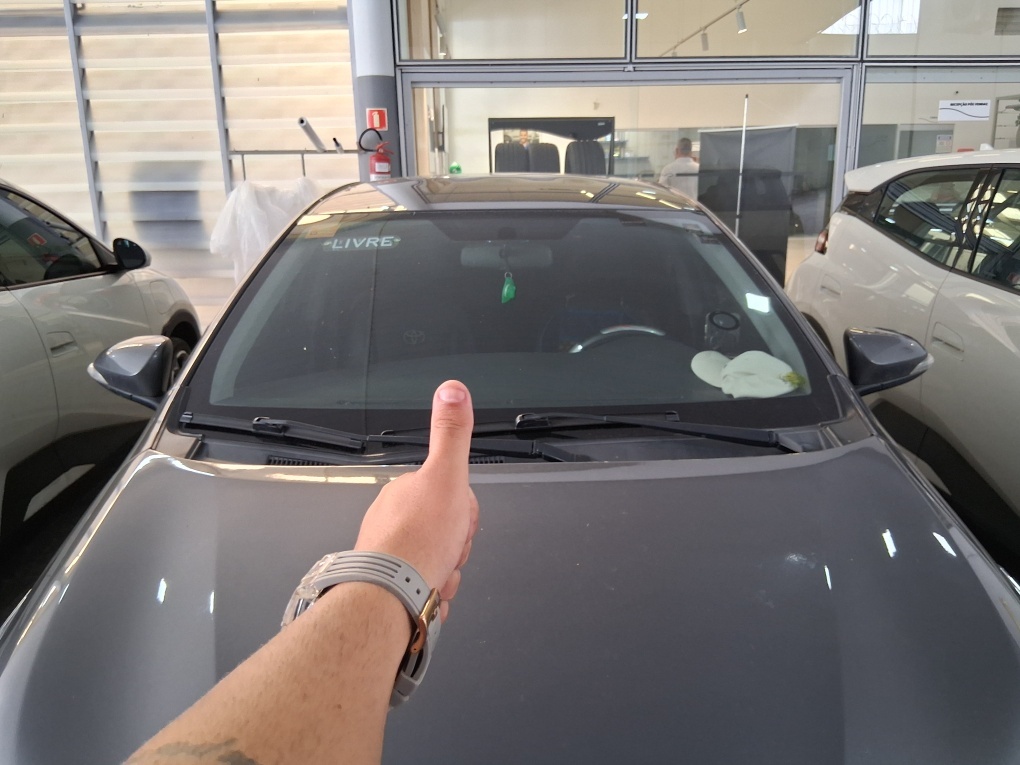 TOYOTA YARIS 1.5 16V FLEX SEDAN XL PLUS CONNECT MULTIDRIVE