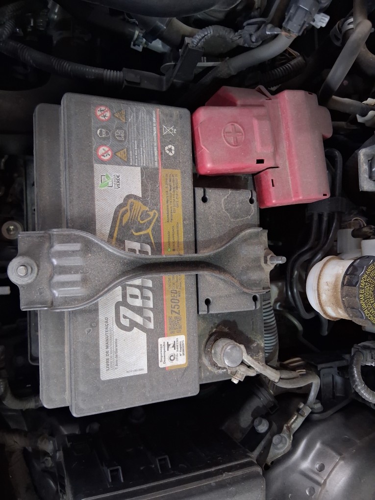 TOYOTA YARIS 1.5 16V FLEX SEDAN XL PLUS CONNECT MULTIDRIVE