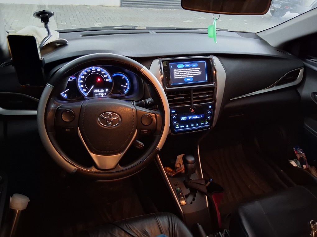 TOYOTA YARIS 1.5 16V FLEX SEDAN XL PLUS CONNECT MULTIDRIVE