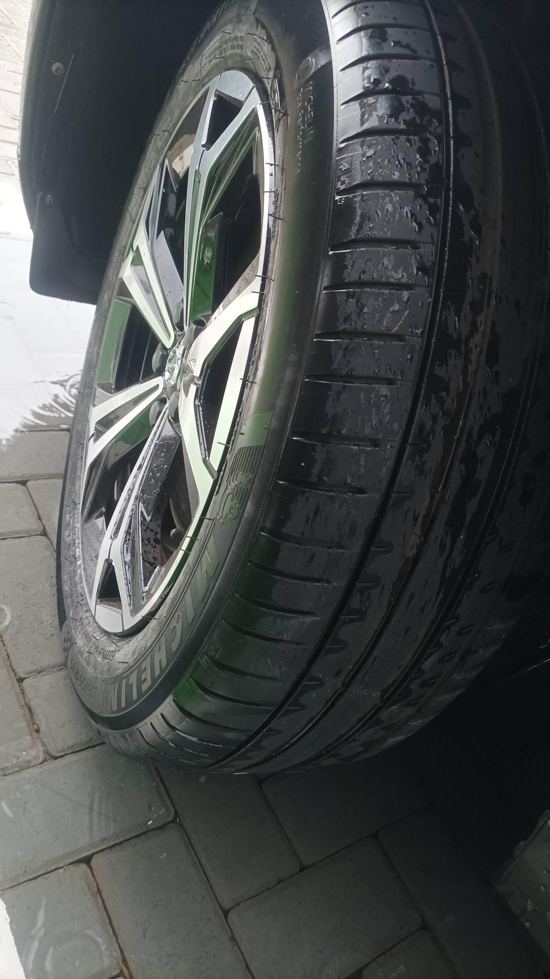 VOLVO XC60 2.0 T8 RECHARGE INSCRIPTION EXPRESSION AWD GEARTRONIC