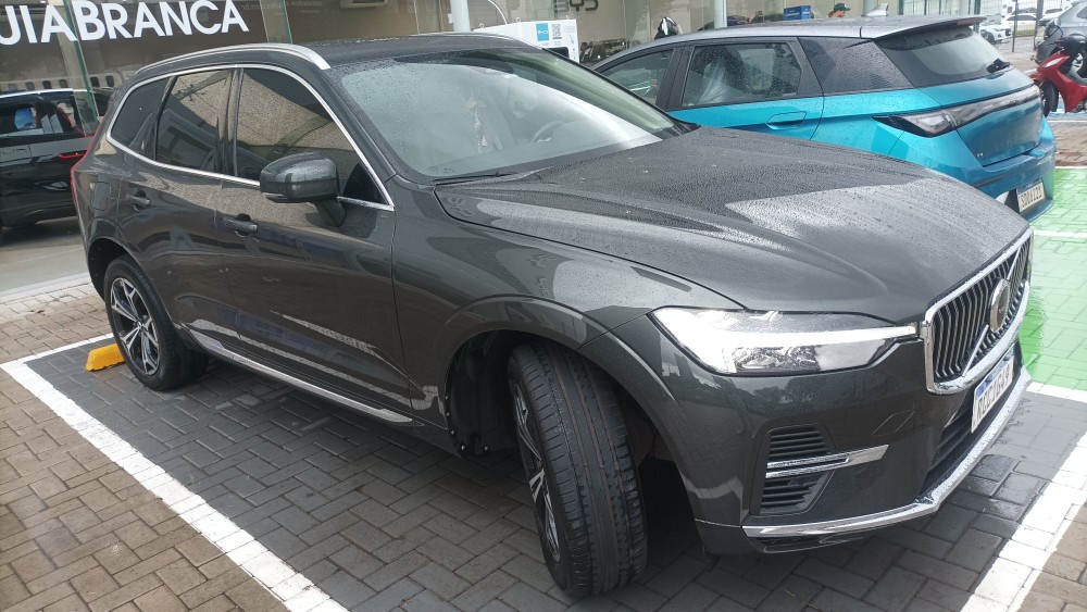 VOLVO XC60 2.0 T8 RECHARGE INSCRIPTION EXPRESSION AWD GEARTRONIC