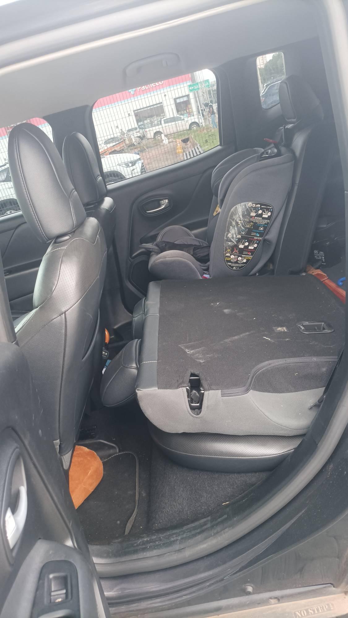 JEEP RENEGADE 1.3 T270 TURBO FLEX LONGITUDE AT6