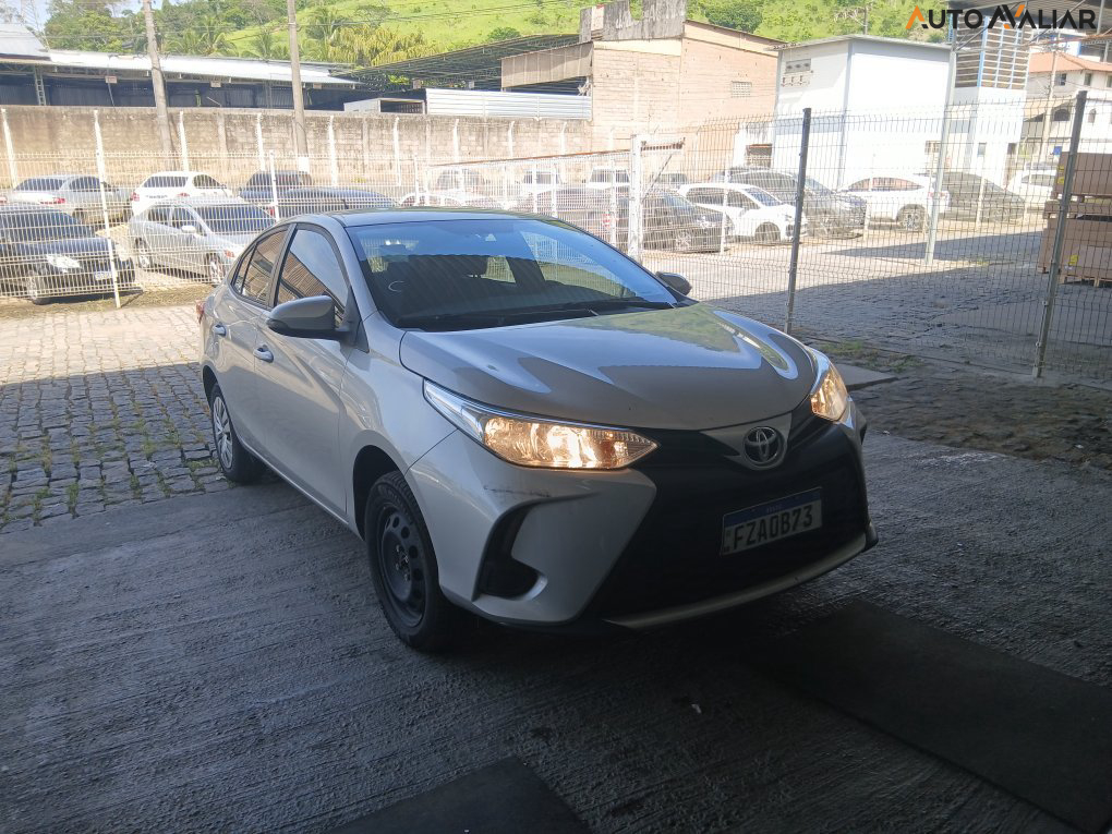 TOYOTA YARIS 1.5 16V FLEX SEDAN XL LIVE MULTIDRIVE