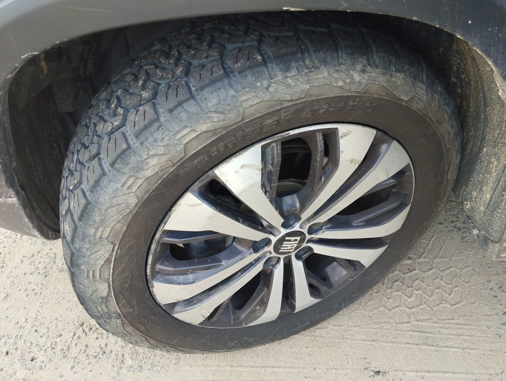 FIAT TORO 2.0 16V TURBO DIESEL VOLCANO 4WD AT9