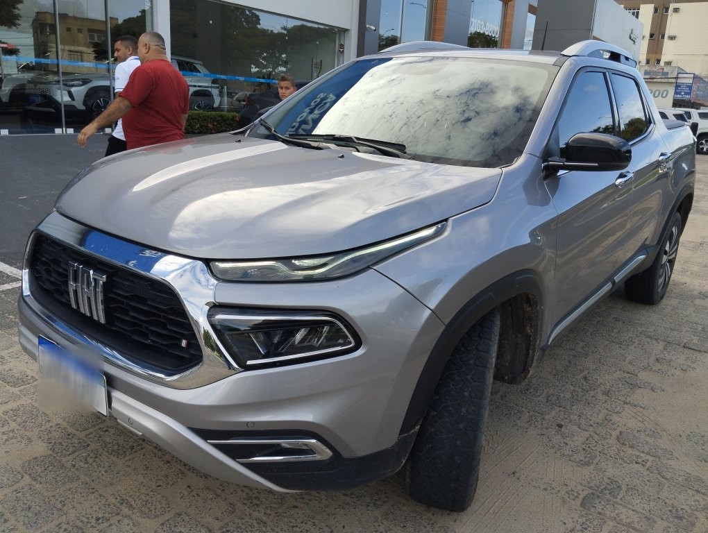 FIAT TORO 2.0 16V TURBO DIESEL VOLCANO 4WD AT9