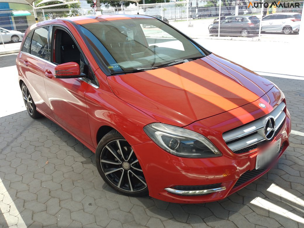 MERCEDES-BENZ B 200 1.6 SPORT TURBO GASOLINA 4P AUTOMATICO