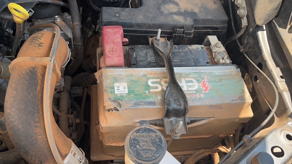 TOYOTA HILUX 2.8 D-4D TURBO DIESEL CD SRV 4X4 AUTOM&Aacute;TICO