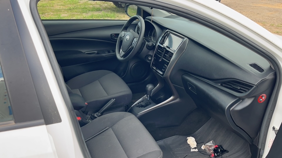 TOYOTA YARIS 1.5 16V FLEX SEDAN XL MULTIDRIVE