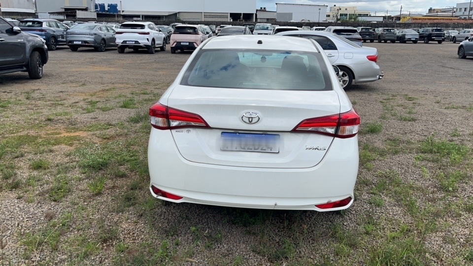 TOYOTA YARIS 1.5 16V FLEX SEDAN XL MULTIDRIVE