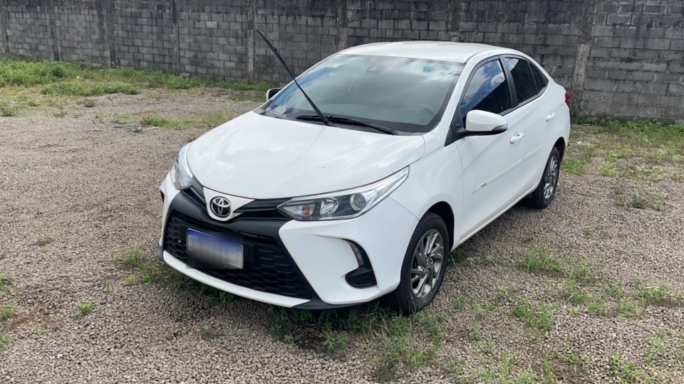 TOYOTA YARIS 1.5 16V FLEX SEDAN XS CONNECT MULTIDRIVE