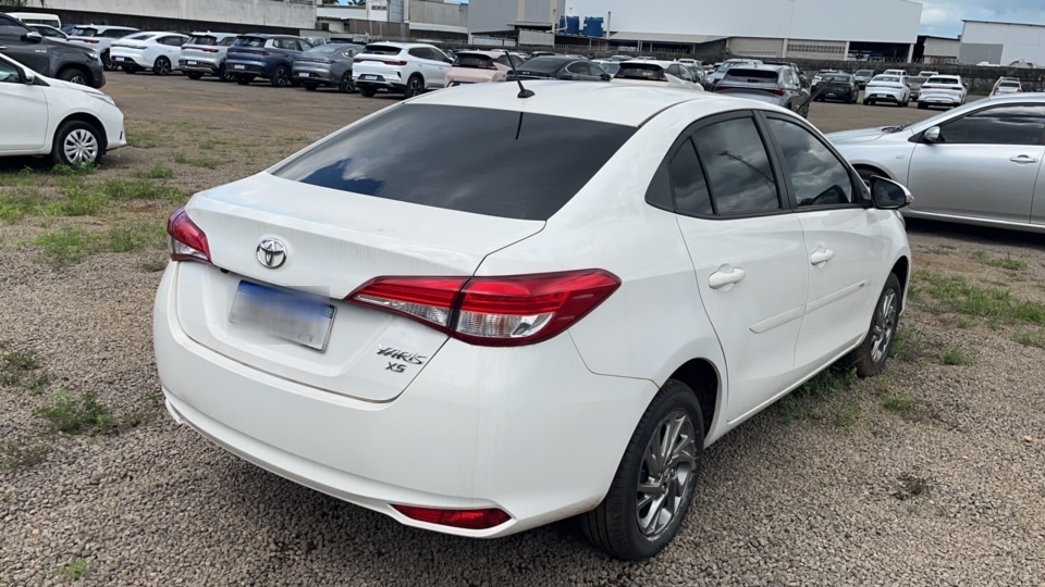 TOYOTA YARIS 1.5 16V FLEX SEDAN XS CONNECT MULTIDRIVE