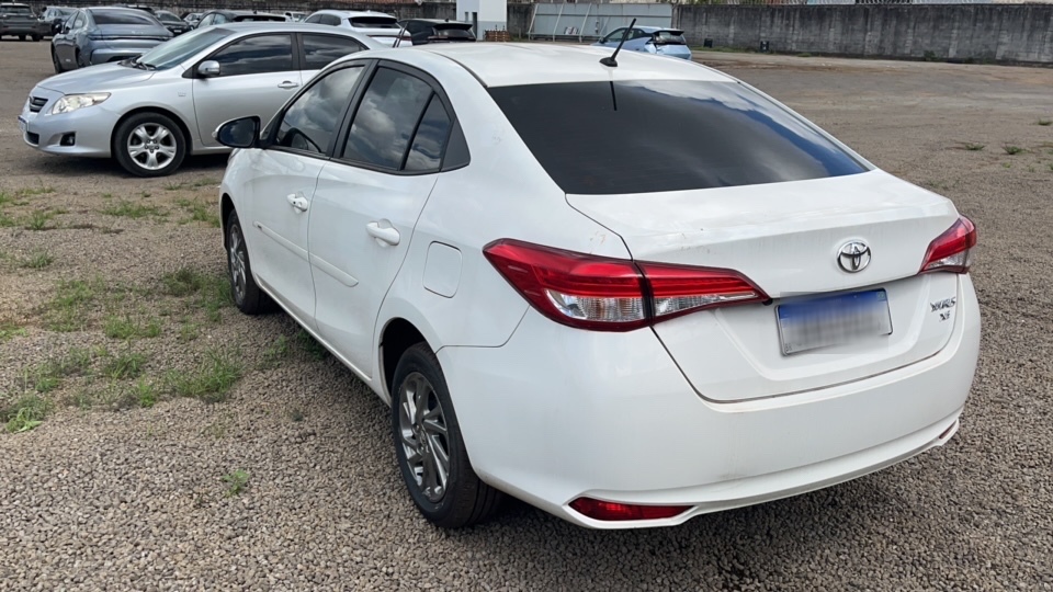 TOYOTA YARIS 1.5 16V FLEX SEDAN XS CONNECT MULTIDRIVE