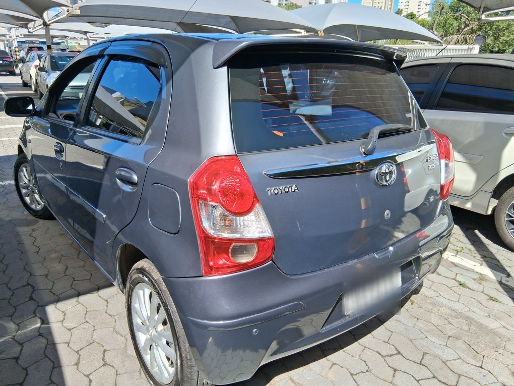 TOYOTA ETIOS 1.5 XLS 16V FLEX 4P MANUAL