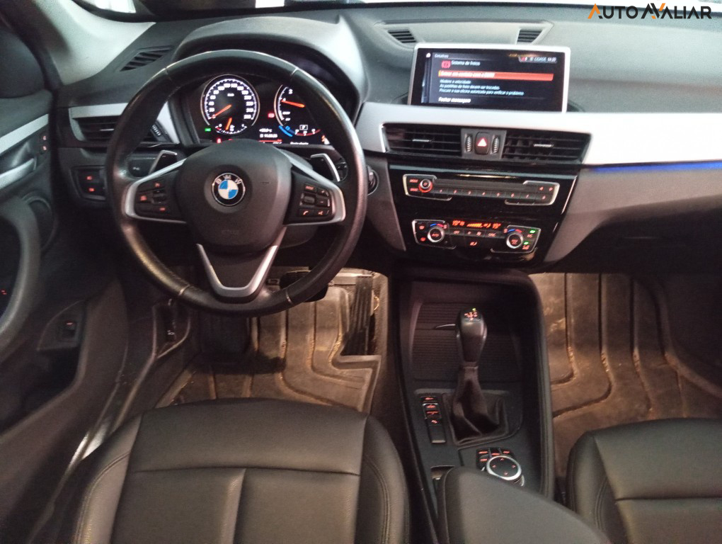 BMW X1 2.0 16V TURBO ACTIVEFLEX SDRIVE20I 4P AUTOMATICO