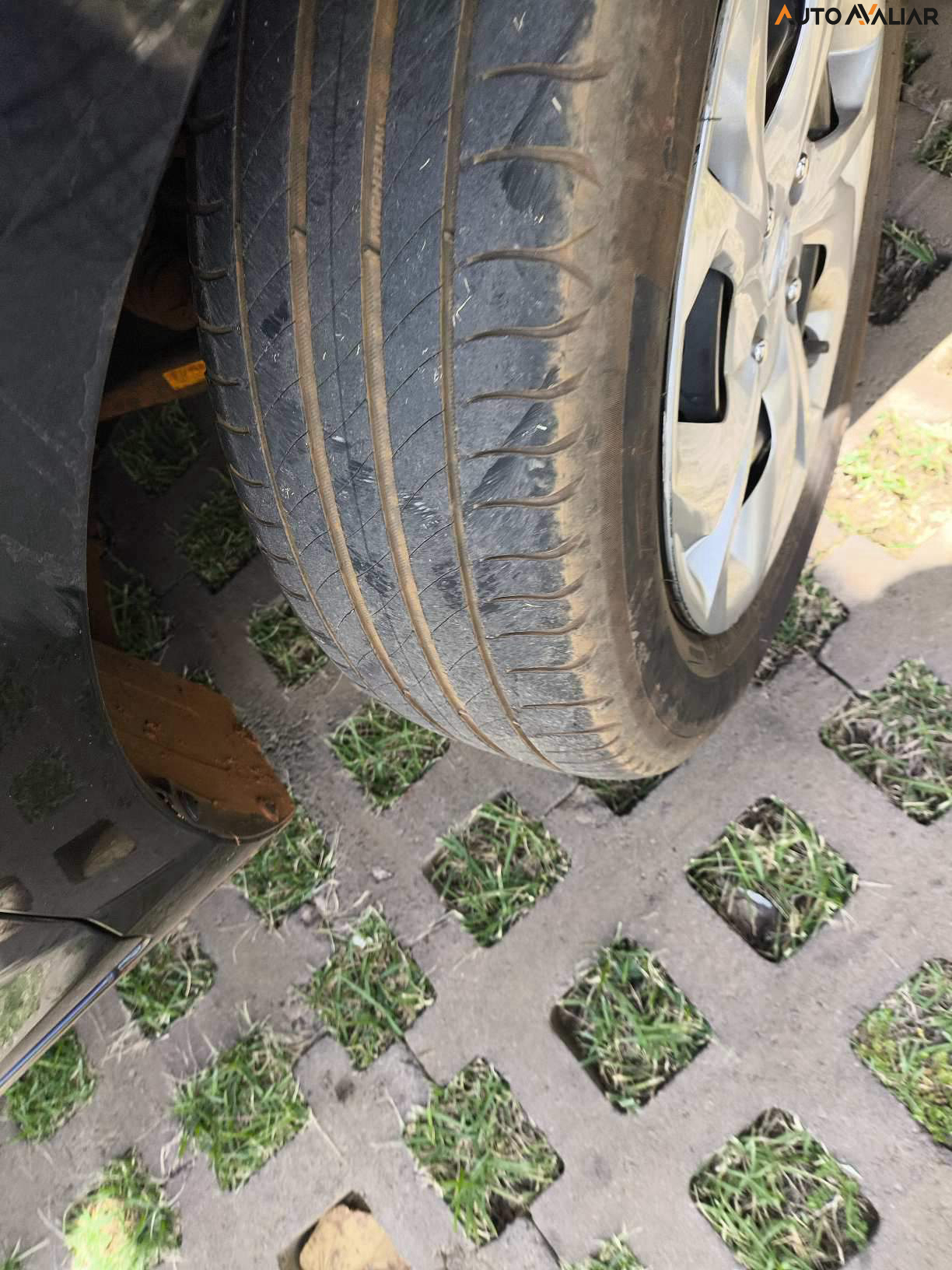 HYUNDAI HB20S 1.0 12V FLEX COMFORT MANUAL