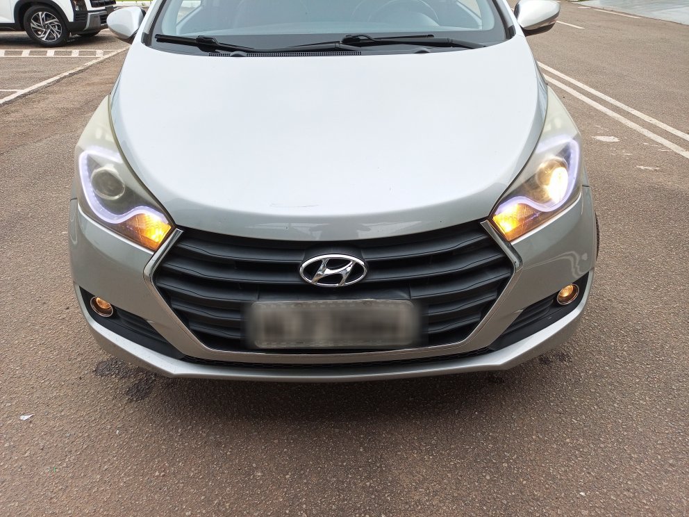 HYUNDAI HB20 1.0 COMFORT PLUS 12V TURBO FLEX 4P MANUAL