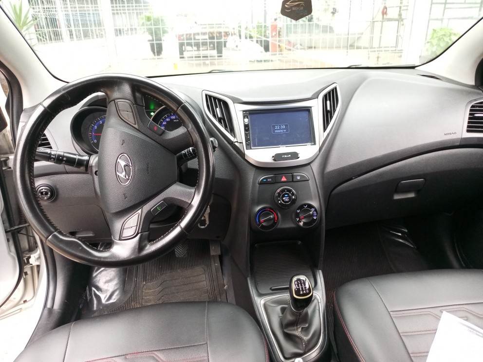 HYUNDAI HB20 1.0 COMFORT PLUS 12V TURBO FLEX 4P MANUAL