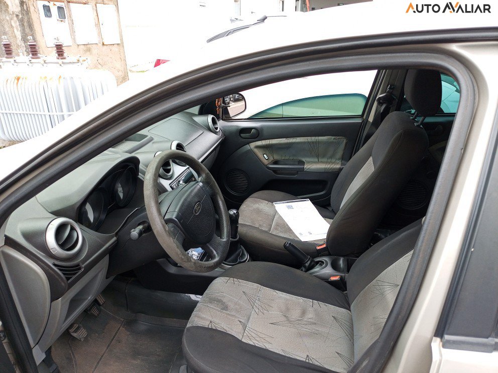 FORD FIESTA 1.0 MPI HATCH 8V FLEX 4P MANUAL