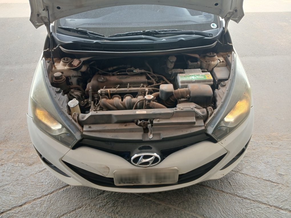 HYUNDAI HB20 1.6 COMFORT 16V FLEX 4P MANUAL
