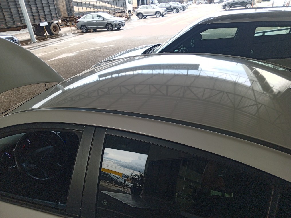 HYUNDAI HB20S 1.6 COMFORT PLUS 16V FLEX 4P AUTOMATICO