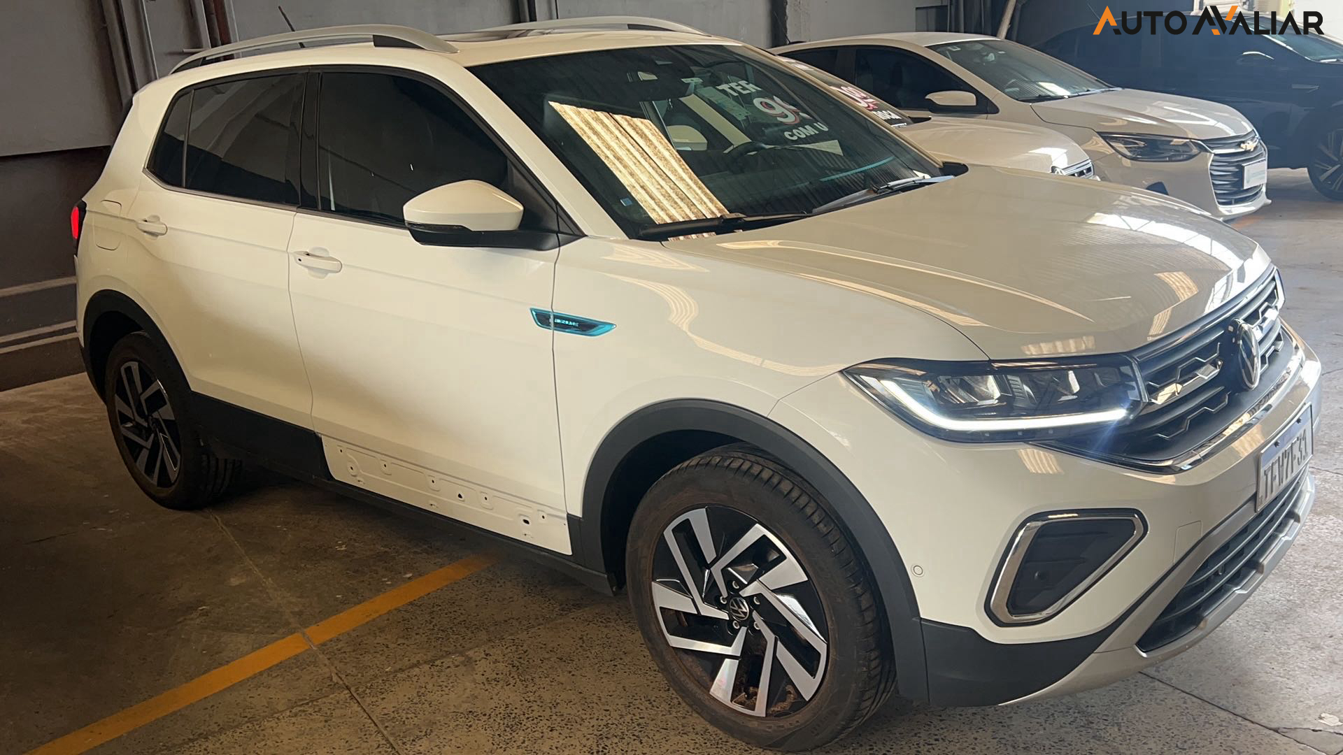 VOLKSWAGEN T-CROSS 1.4 250 TSI TOTAL FLEX HIGHLINE AUTOM&Aacute;TICO