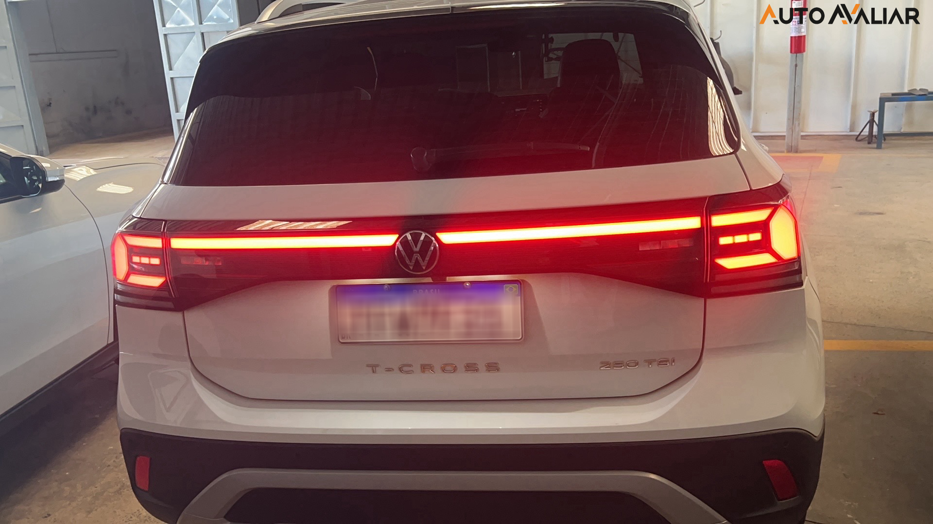 VOLKSWAGEN T-CROSS 1.4 250 TSI TOTAL FLEX HIGHLINE AUTOM&Aacute;TICO