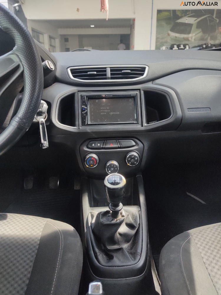 CHEVROLET ONIX 1.0 MPFI LT 8V FLEX 4P MANUAL