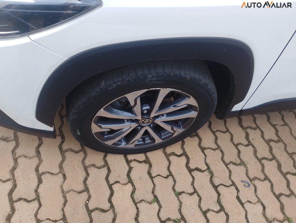 TOYOTA COROLLA CROSS 2.0 VVT-IE FLEX XRE DIRECT SHIFT