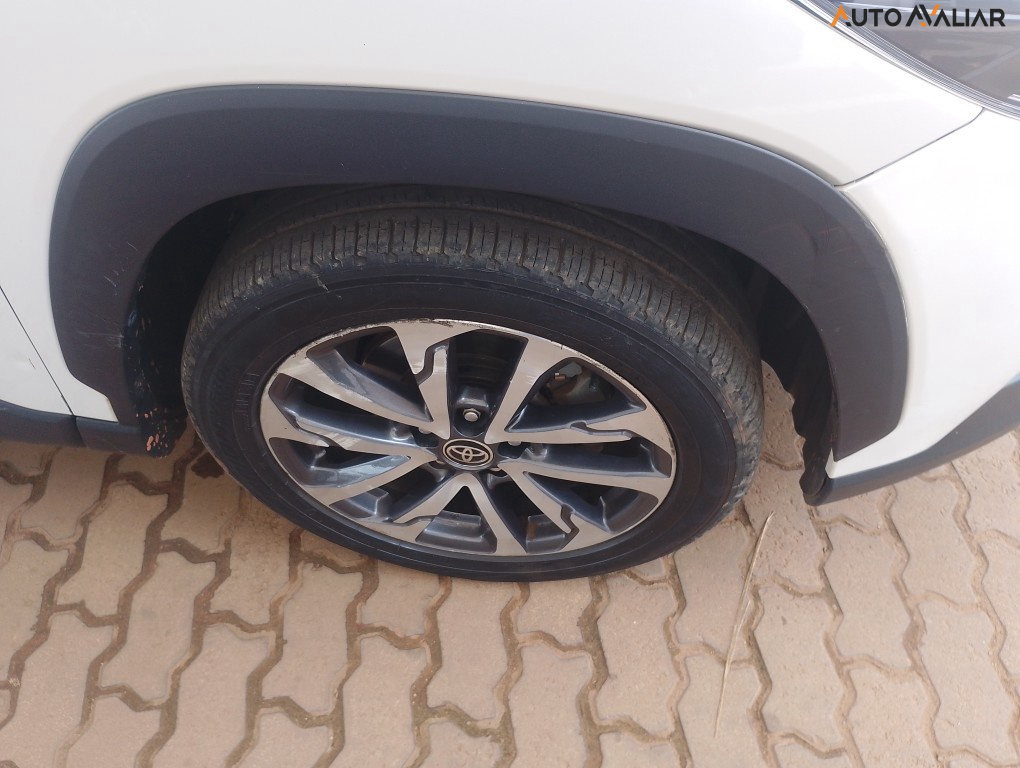 TOYOTA COROLLA CROSS 2.0 VVT-IE FLEX XRE DIRECT SHIFT