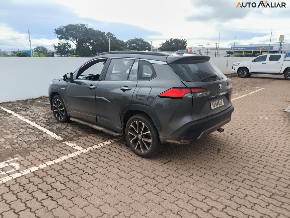 TOYOTA COROLLA CROSS 1.8 VVT-I HYBRID FLEX XRX CVT