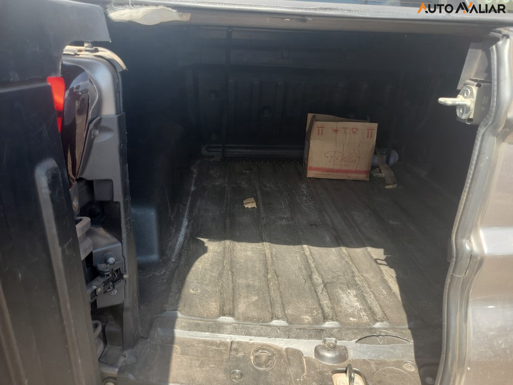 FIAT TORO 2.0 16V TURBO DIESEL FREEDOM 4WD AT9