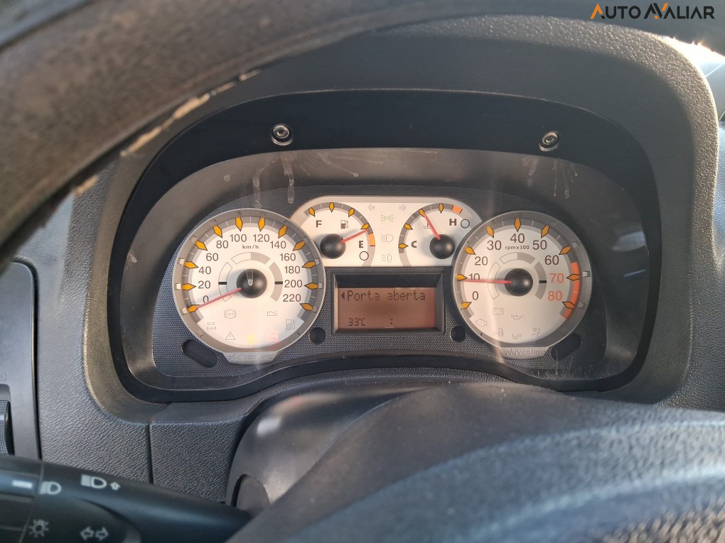 FIAT STRADA 1.8 MPI ADVENTURE CD 16V FLEX 2P MANUAL