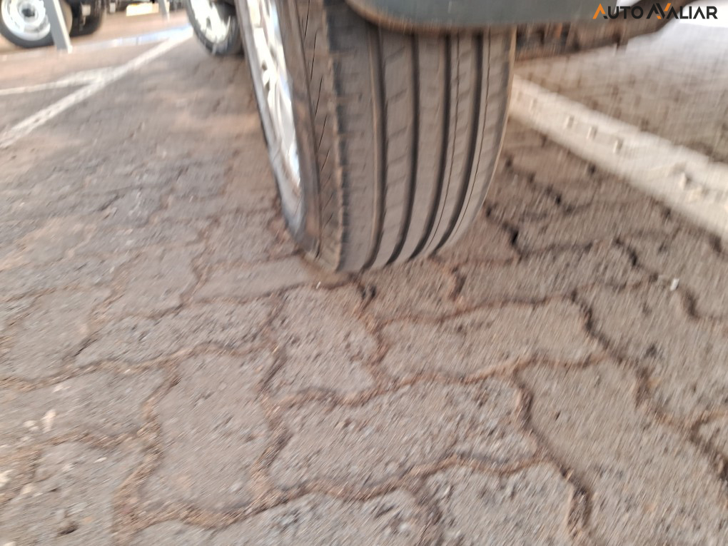 FIAT STRADA 1.8 MPI ADVENTURE CD 16V FLEX 2P MANUAL