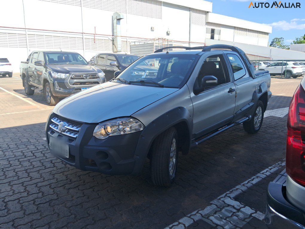 FIAT STRADA 1.8 MPI ADVENTURE CD 16V FLEX 2P MANUAL