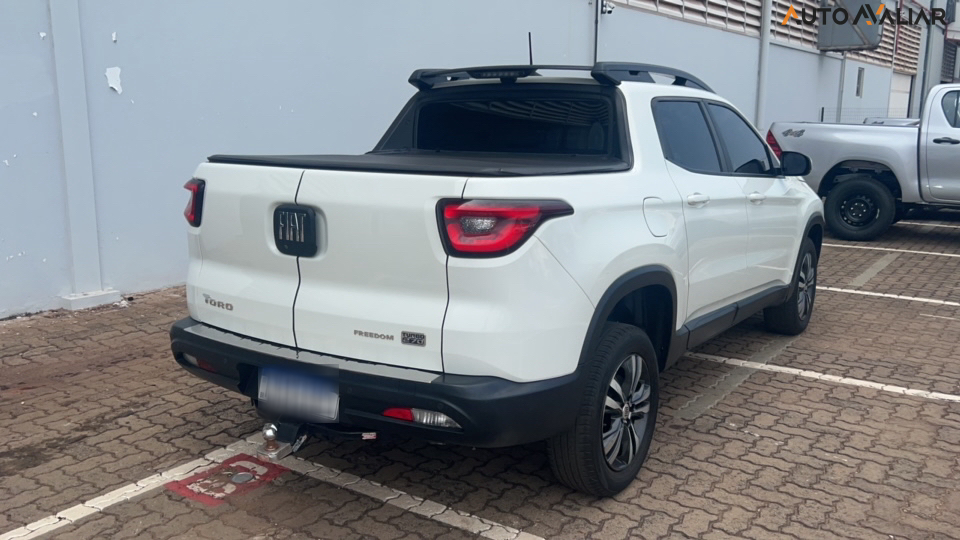 FIAT TORO 1.3 TURBO 270 FLEX FREEDOM AT6