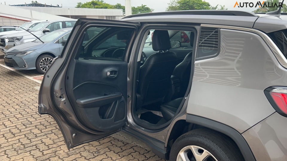 JEEP COMPASS 2.0 16V DIESEL LONGITUDE 4X4 AUTOMATICO