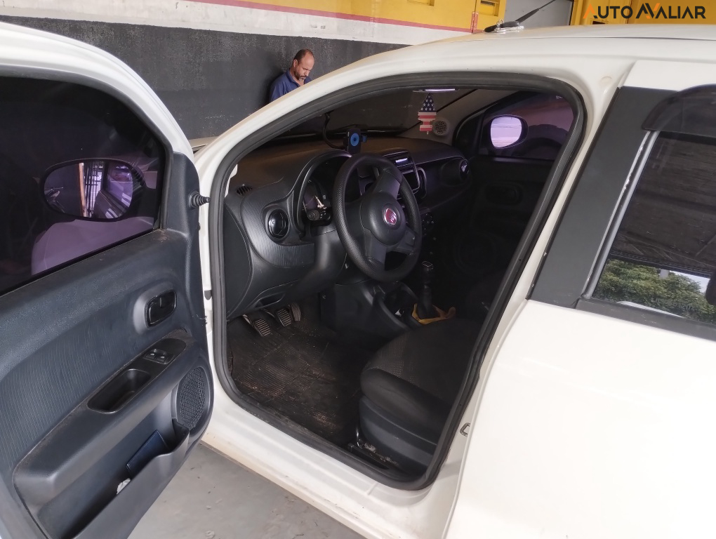 FIAT MOBI 1.0 EVO FLEX LIKE. MANUAL