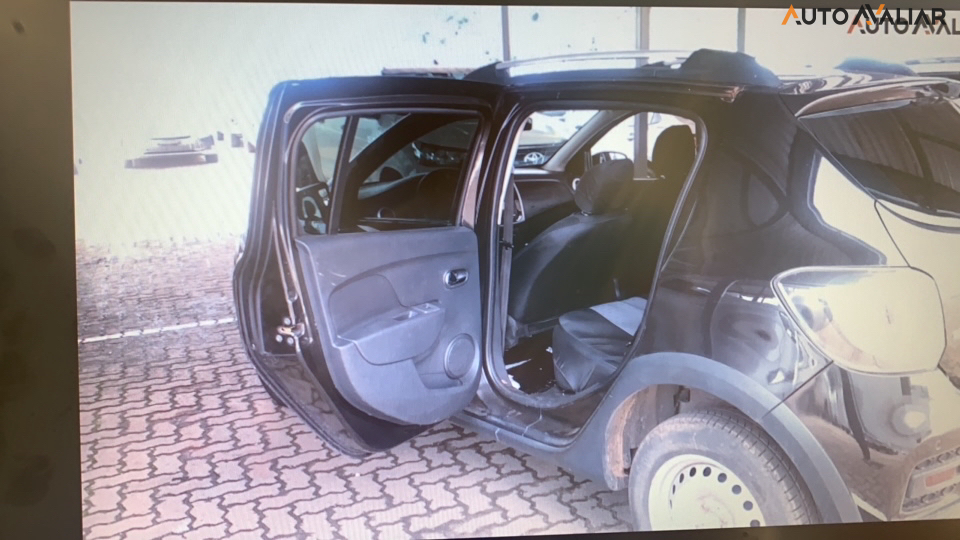 RENAULT SANDERO 1.6 16V SCE FLEX STEPWAY EXPRESSION MANUAL