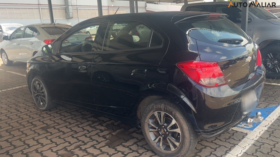 CHEVROLET ONIX 1.4 MPFI LTZ 8V FLEX 4P MANUAL