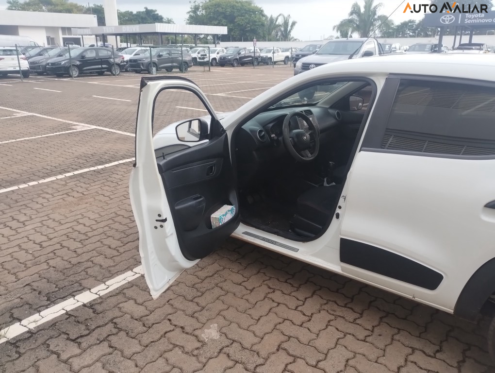 RENAULT KWID 1.0 12V SCE FLEX ZEN MANUAL