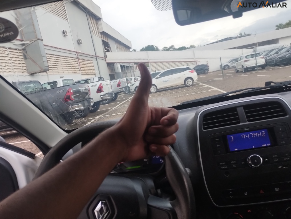 RENAULT KWID 1.0 12V SCE FLEX ZEN MANUAL