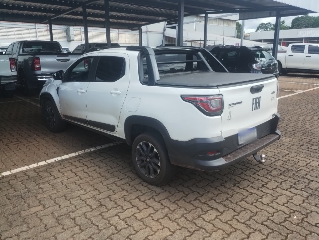 FIAT STRADA 1.0 TURBO 200 FLEX ULTRA CD CVT