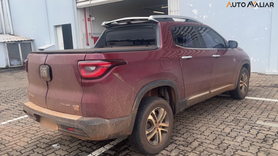 FIAT TORO 2.0 16V TURBO DIESEL VOLCANO 4WD AT9