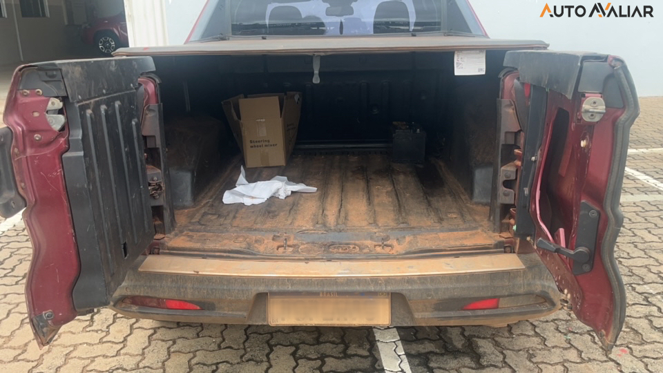 FIAT TORO 2.0 16V TURBO DIESEL VOLCANO 4WD AT9